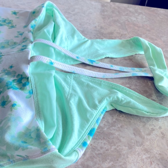 Lululemon Size 10 Top - Picture 4 of 6